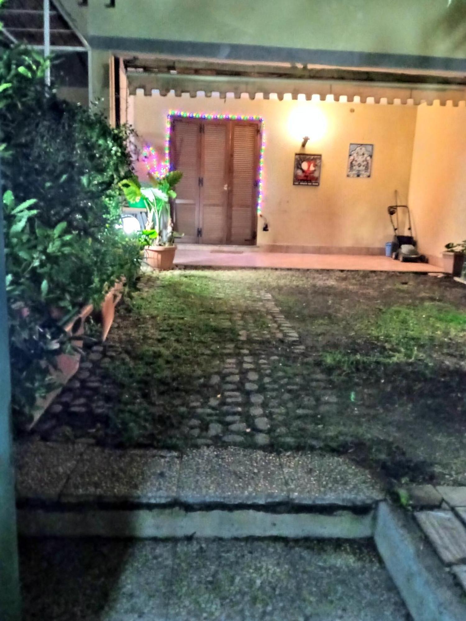 Bebadamo Ed Eva Apartamento Villaggio del Fanciullo Exterior foto